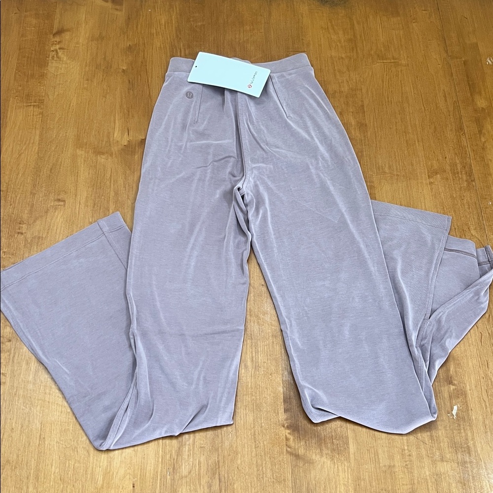 Drapey Softstreme Flared Pant - Picture 3 of 3